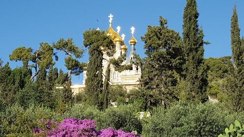 Panoramic view of temple against clear sky