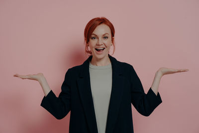 Portrait of a smiling young woman