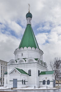 Cathedral of st.michael archangel on central square of nizhny novgorod kremlin, russia.