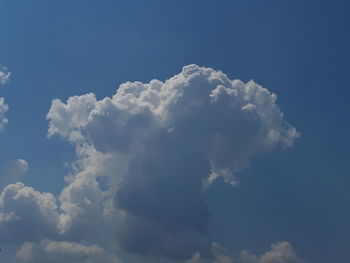 Low angle view of clouds in sky