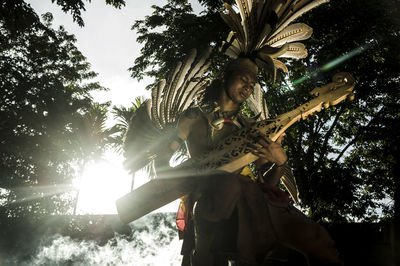 Man playing guitar