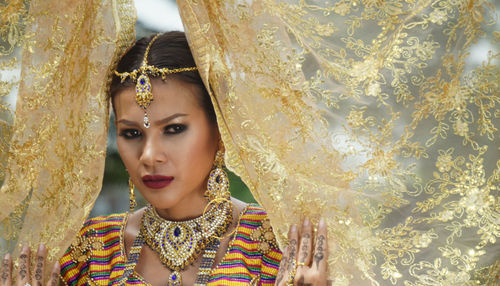 Portrait of a beautiful young woman