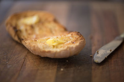 Close-up of bread on cutting board