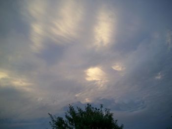 Low angle view of cloudy sky
