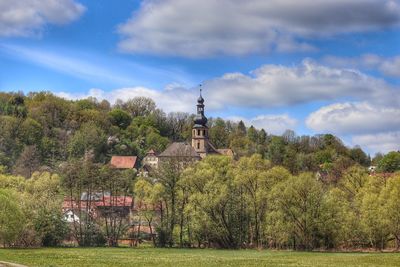 View of trebgast and the church