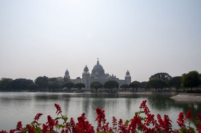 The victoria memorial is a large marble building in kolkata, west bengal, india.