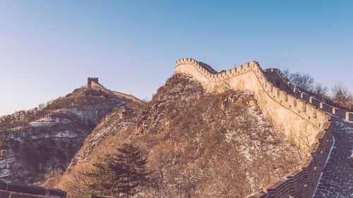 Great wall of china perspective view, disappearing into the horizon