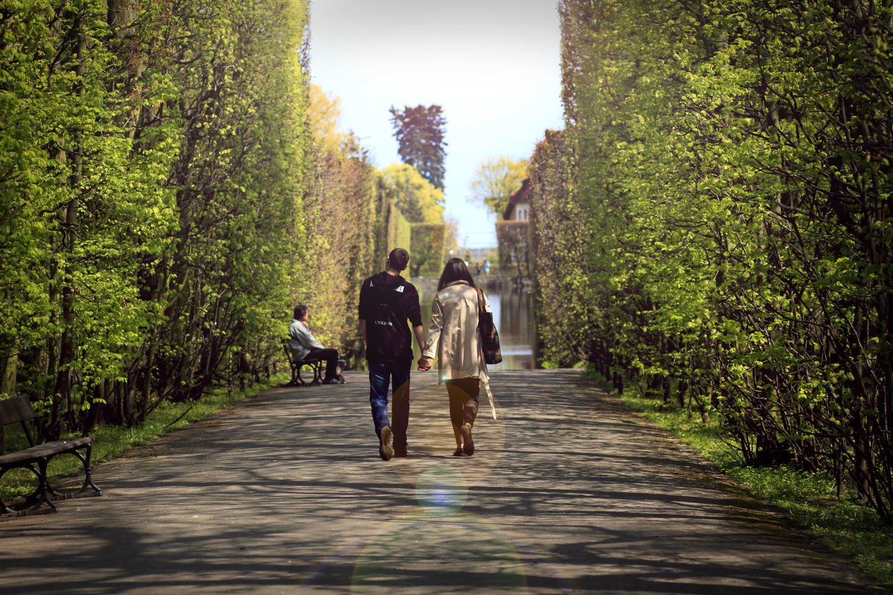 Couple in sunny day