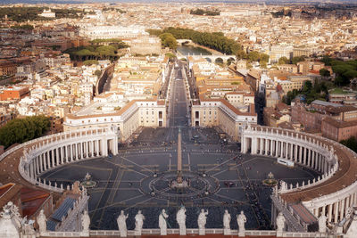 Aerial view of st peters square and cityscape
