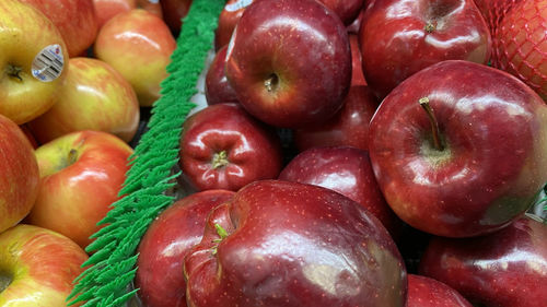 Full frame shot of apples for sale at market stall