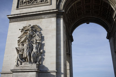 The arc du triomphe on the champs elysées in paris, france