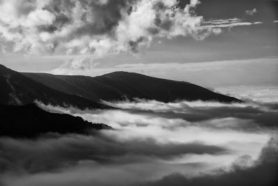 Low angle view of cloudscape against sky