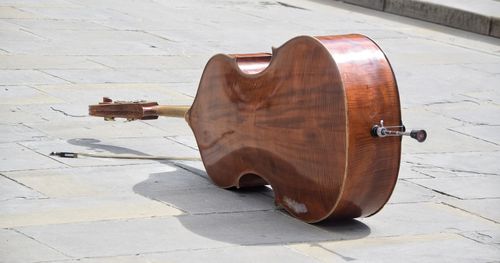 Cello on footpath