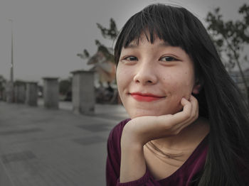 Portrait of a smiling young woman