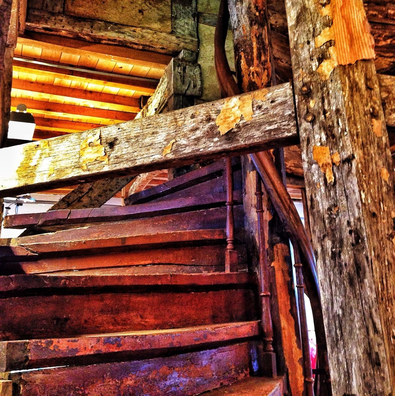 wood - material, old, weathered, damaged, abandoned, deterioration, obsolete, run-down, wooden, rusty, wood, built structure, close-up, bad condition, architecture, full frame, no people, outdoors, day, textured