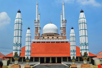 Grand mosque of central java during the day