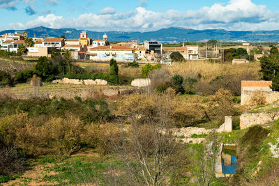 Buildings of brafim  against sky