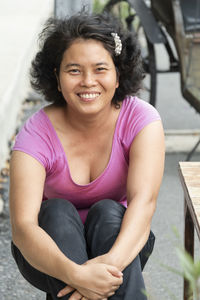 Portrait of a smiling young woman