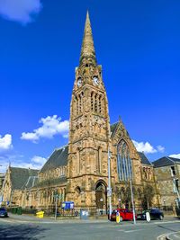 Exterior of pollokshields church of scotland building against sky