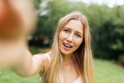 Portrait of smiling young woman