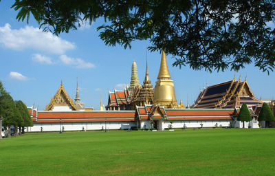 View of temple building against sky