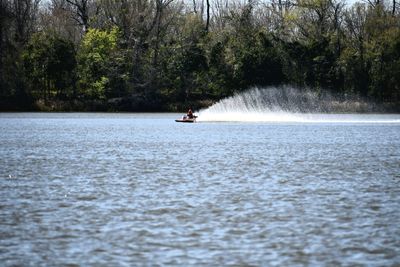 Speed boat trial runs