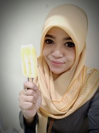 Portrait of a smiling young woman