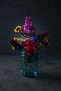 Close-up of flowers in vase on table