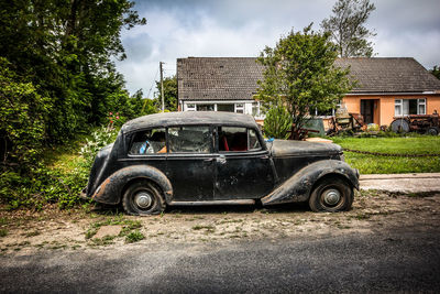 Abandoned car - ireland