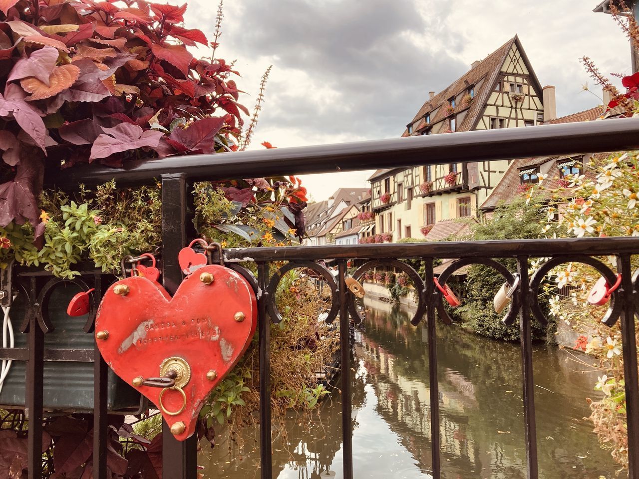 CLOSE-UP OF PADLOCKS ON BRIDGE