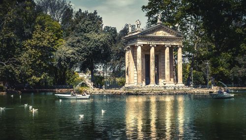 Temple and pond at villa borghese