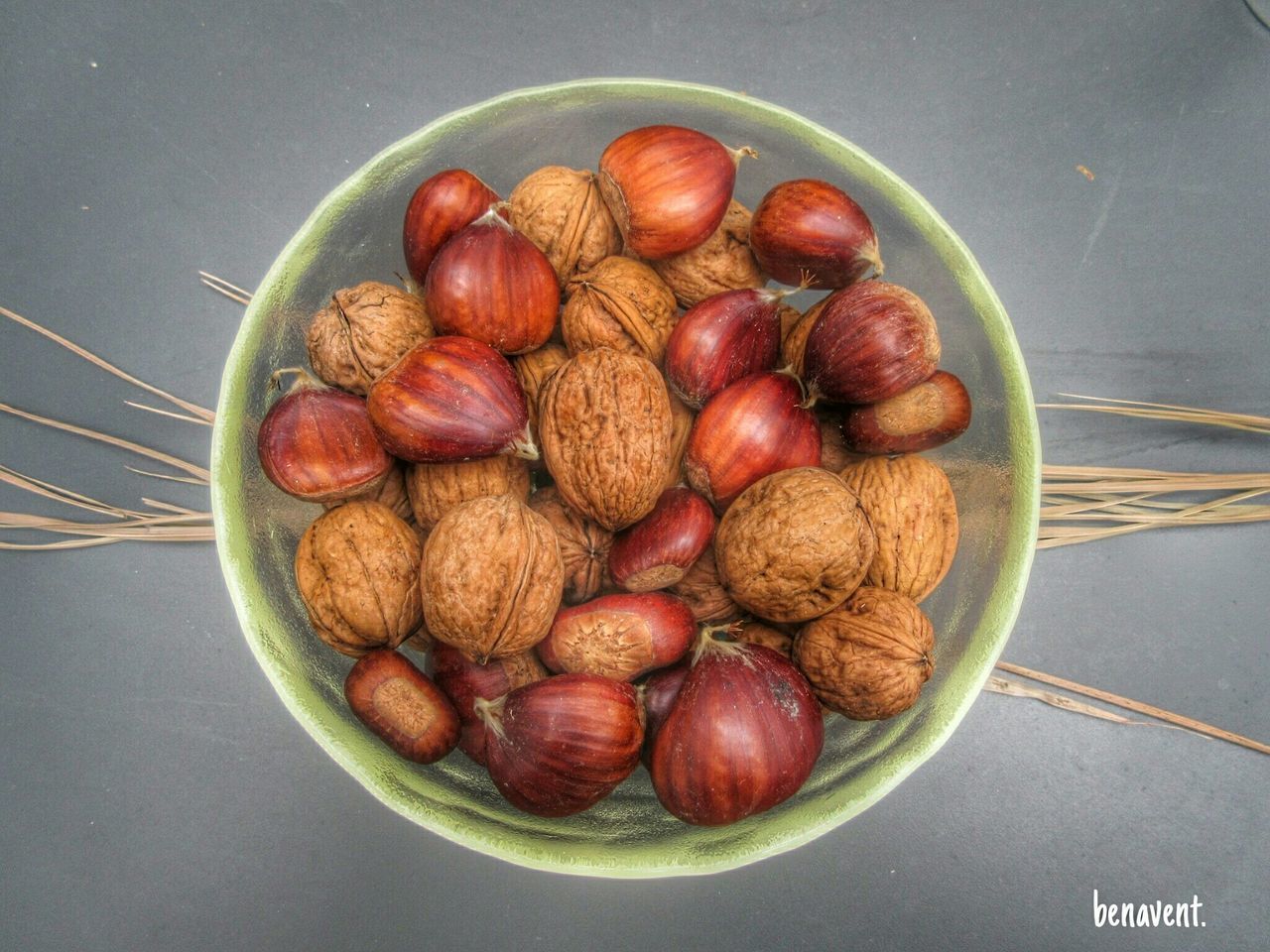 food and drink, food, healthy eating, freshness, fruit, still life, indoors, table, plate, bowl, close-up, high angle view, directly above, organic, ripe, no people, ready-to-eat, group of objects, red, healthy lifestyle