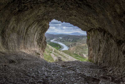 Road seen through tunnel