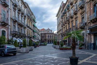 Buildings in city