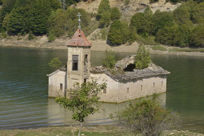 Built structure in lake