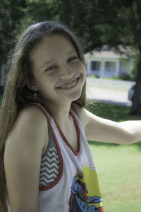 Portrait of a smiling young woman