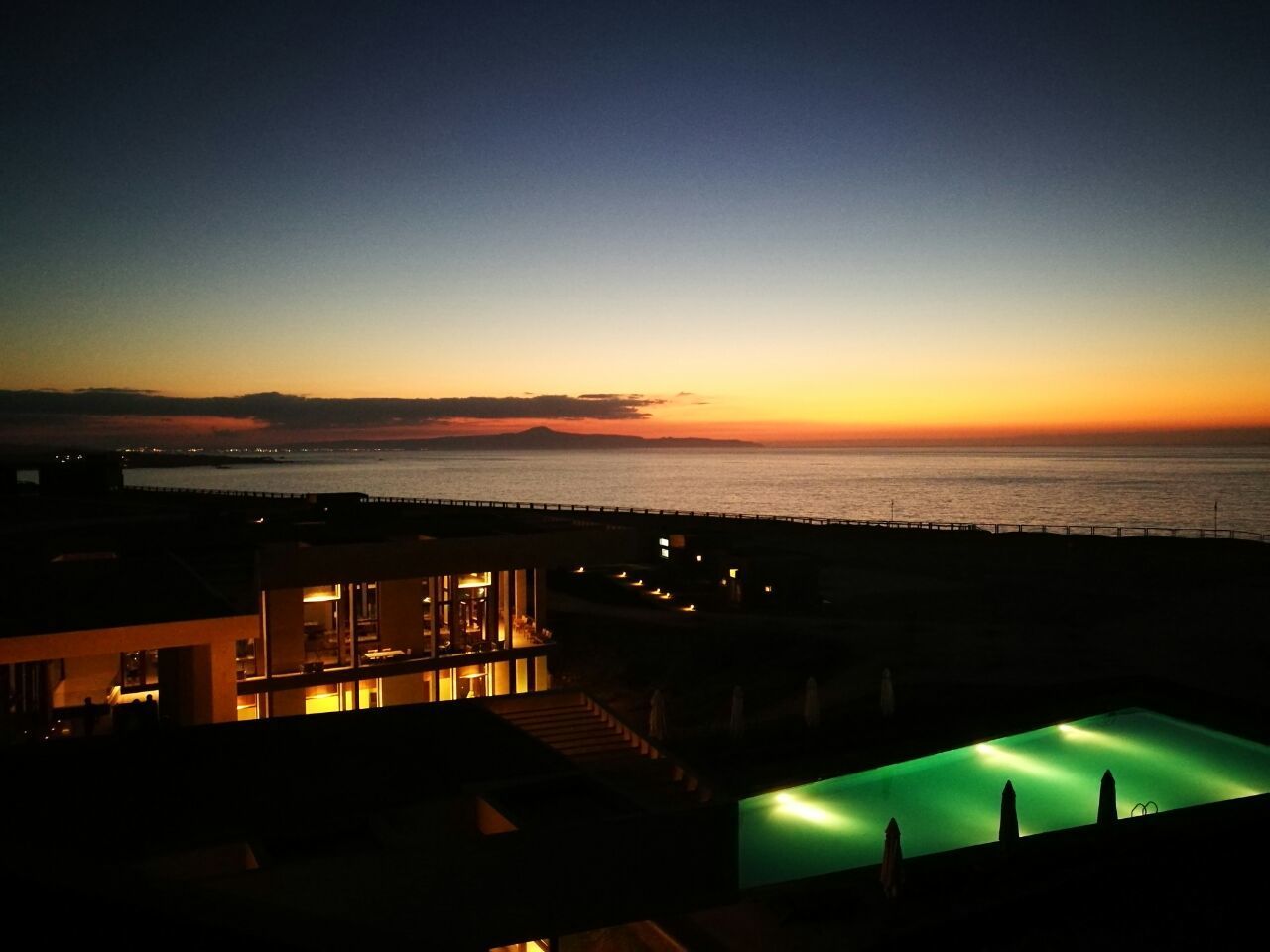 SCENIC VIEW OF SEA AT NIGHT