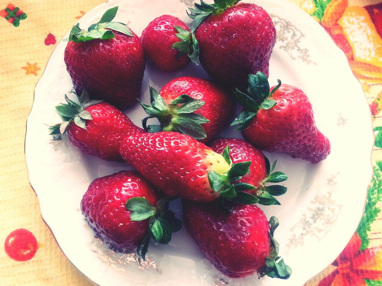 food and drink, food, freshness, healthy eating, fruit, red, strawberry, indoors, still life, table, plate, ready-to-eat, berry fruit, close-up, raspberry, high angle view, ripe, organic, slice, juicy