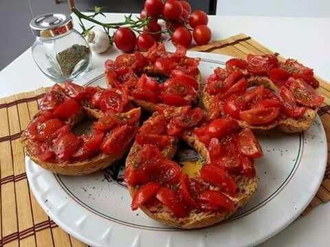 food and drink, food, freshness, healthy eating, indoors, red, plate, still life, tomato, table, ready-to-eat, fruit, strawberry, high angle view, close-up, meat, serving size, cherry tomato, vegetable, bowl