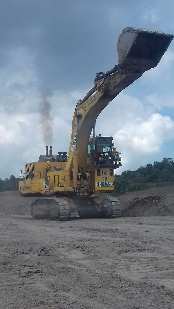 VIEW OF CONSTRUCTION SITE