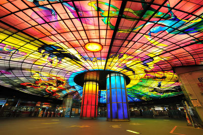 Multi colored ceiling