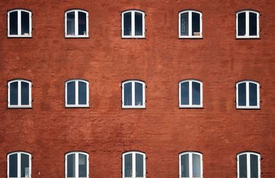 Full frame shot of windows in a row on building