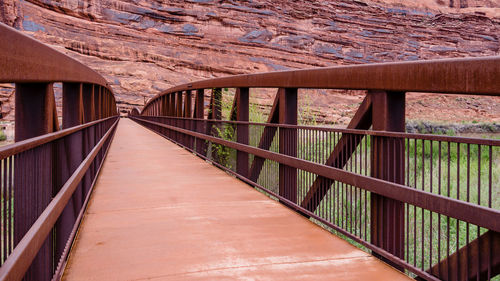 Footbridge leading towards mountain