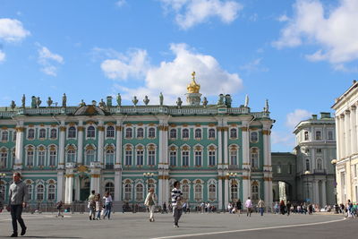Square in the sankt petersburg 