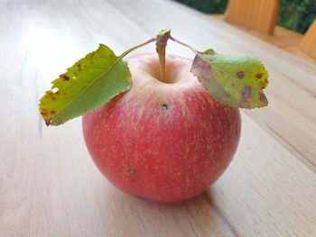 Close-up of apple on table