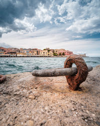 Anchoring at the pier of rethymnon