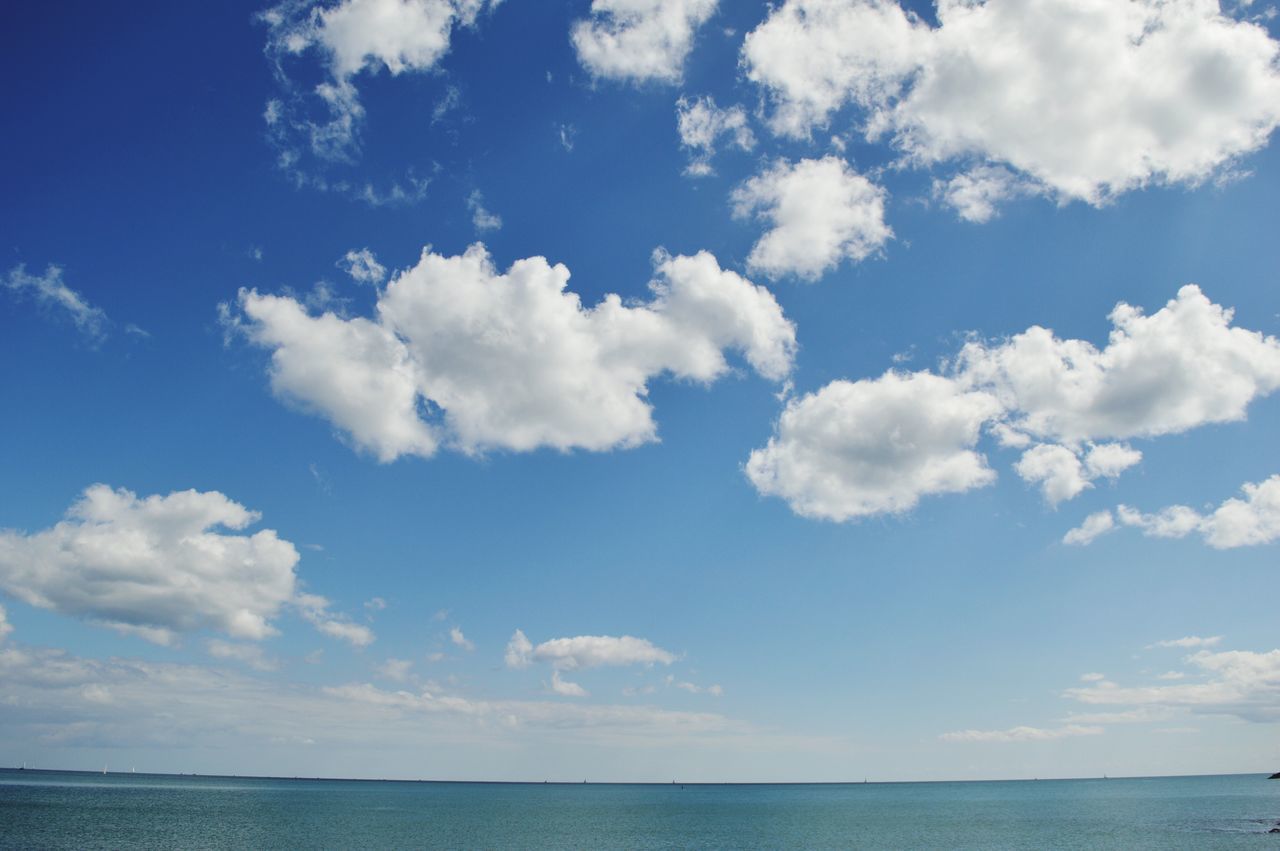 sea, sky, water, tranquil scene, tranquility, scenics, horizon over water, blue, beauty in nature, nature, cloud, waterfront, cloud - sky, idyllic, cloudy, seascape, day, outdoors, calm, beach
