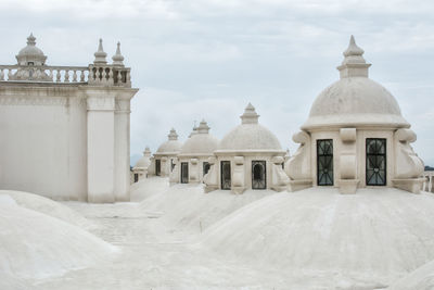 White painted domes and rooftop of leon cathedral of the assumption of mary