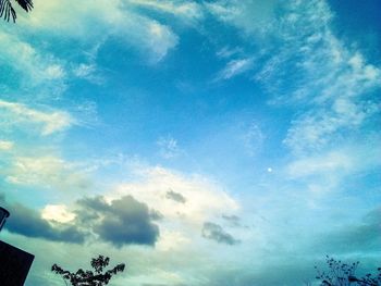 Low angle view of cloudy sky