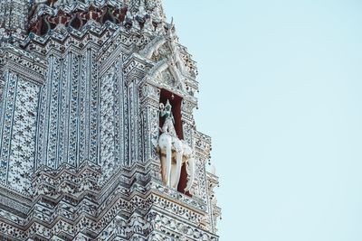 Low angle view of statue against clear sky